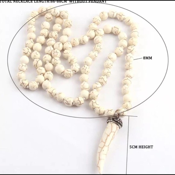 Howlite knotted beaded long gemstone necklace Horn pendant. - Picture 4 of 6